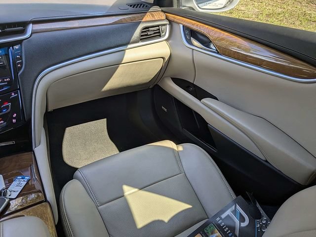 Used 2019 Cadillac XTS Luxury FWD image 16