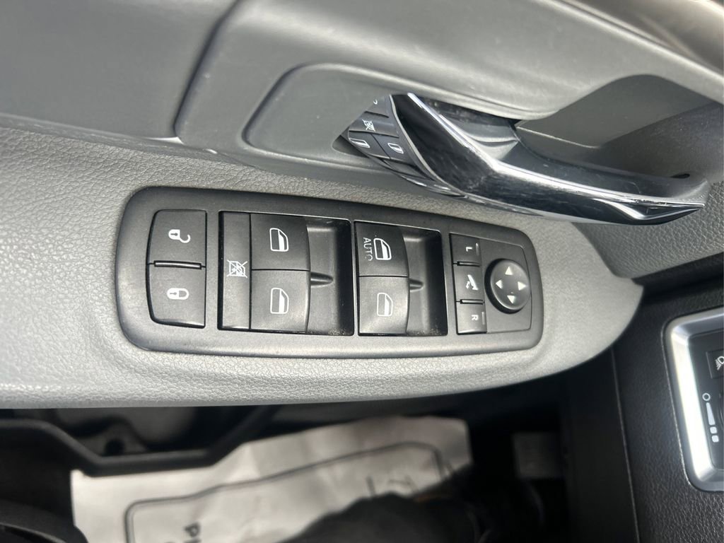 Used 2015 RAM 1500 Outdoorsman AWD/4WD image 30