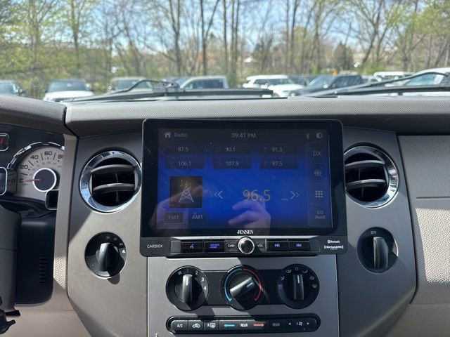 Used 2011 Ford Expedition XLT w/ Leather Seating Pkg image 14