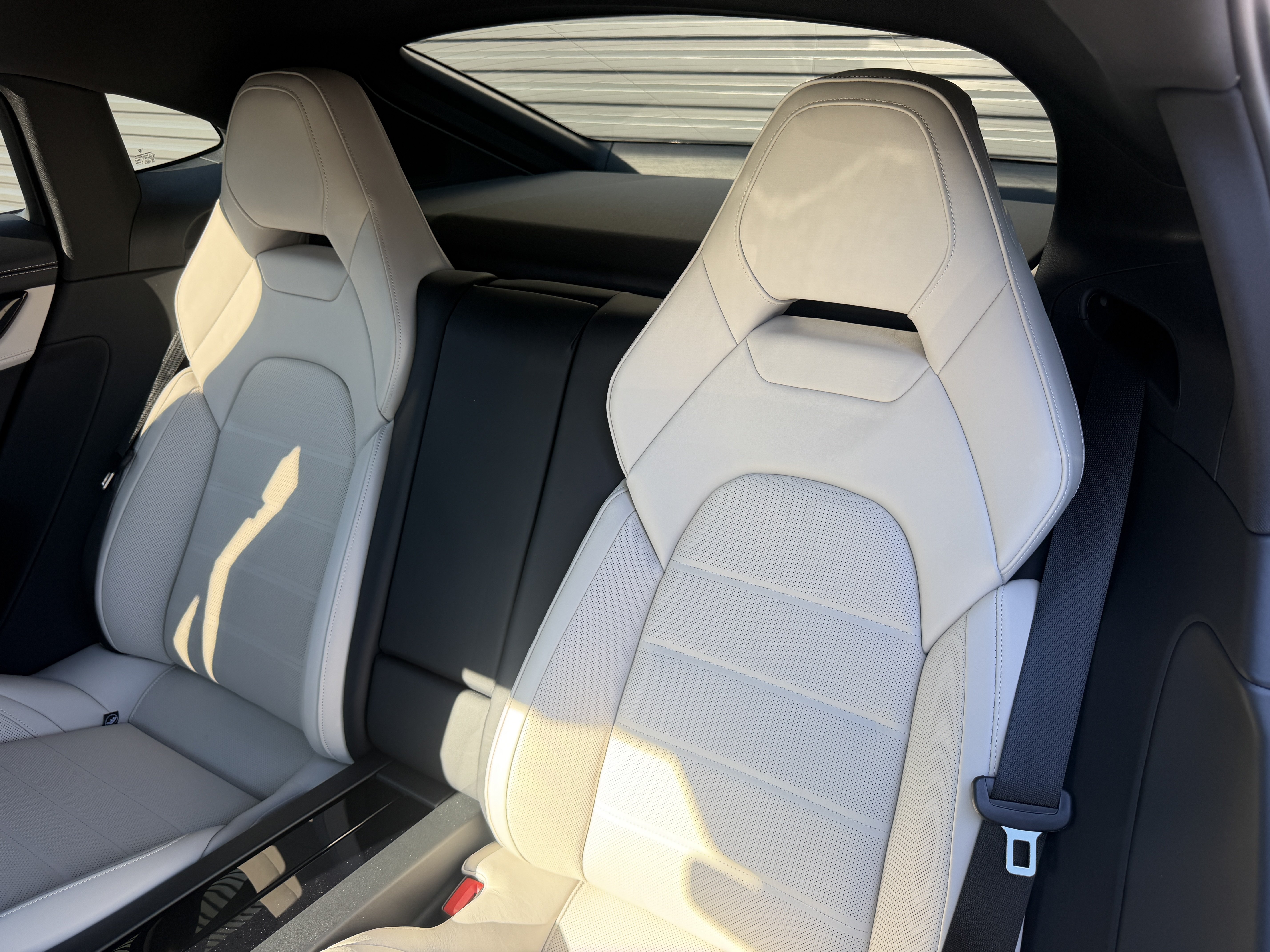 Certified 2024 Porsche Panamera RWD image 18