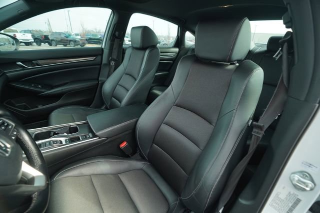 Used 2022 Honda Accord Sport image 35