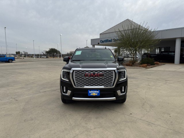 Used 2024 GMC Yukon Denali image 2