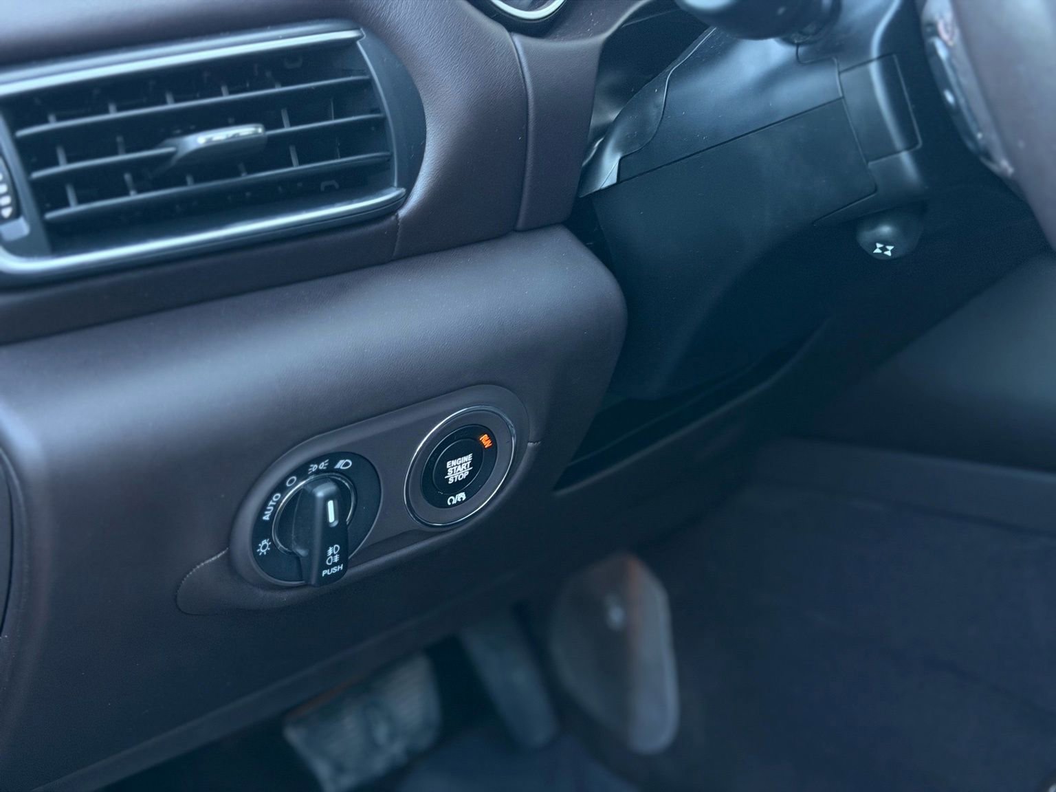 Used 2019 Maserati Levante image 37