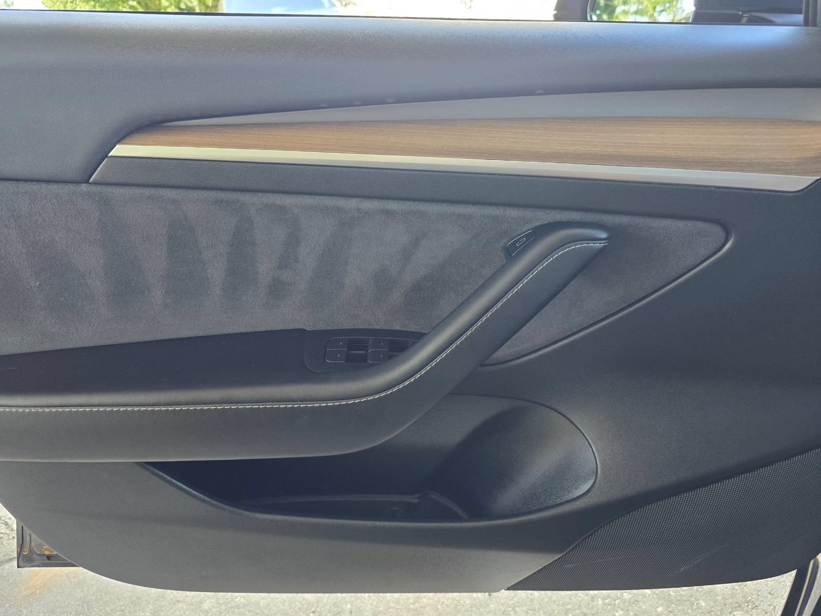 Used 2023 Tesla Model 3 Standard Range RWD image 23