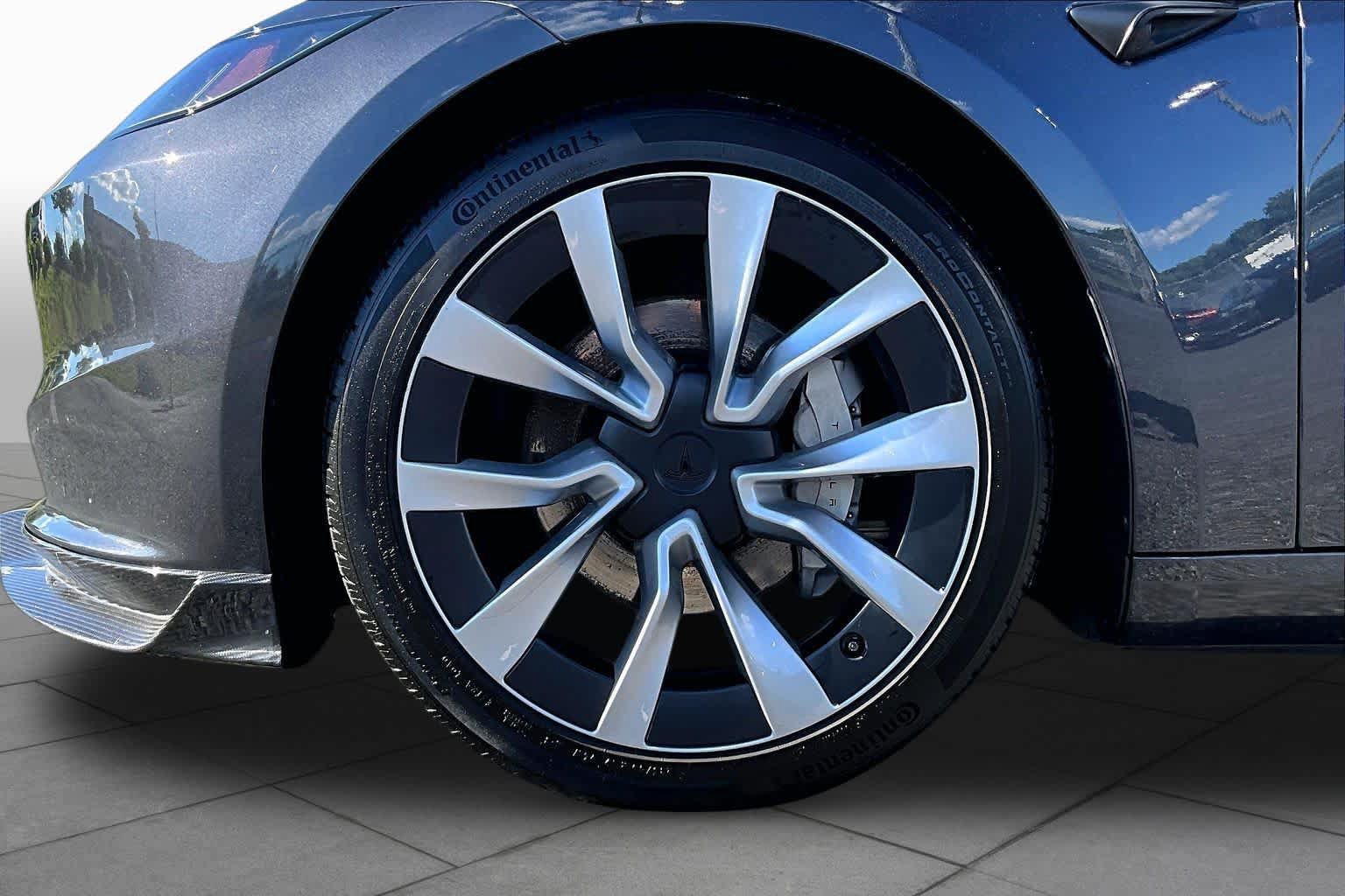 Used 2024 Tesla Model 3 Long Range AWD/4WD image 9