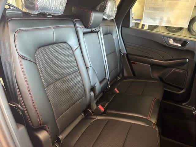 New 2025 Ford Escape ST-Line w/ Cold Weather Package image 19