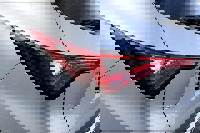 Used 2022 Acura MDX SH-AWD w/ Technology Package image 30