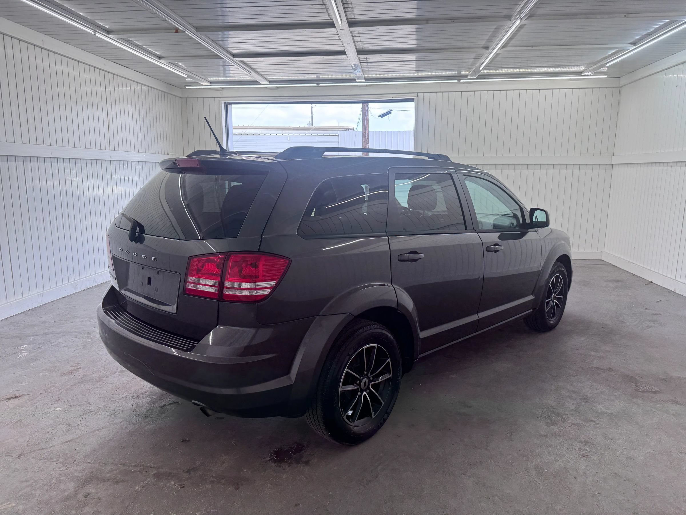 Used 2018 Dodge Journey SE w/ Popular Equipment Group FWD image 5