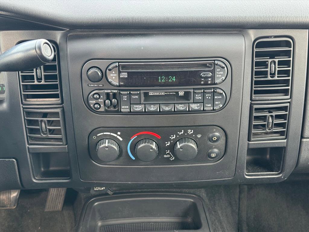 Used 2002 Dodge Dakota SLT image 9