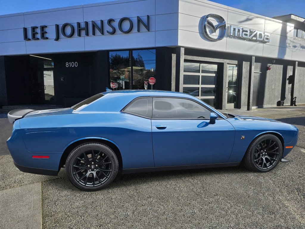 Used 2021 Dodge Challenger R/T Scat Pack w/ Shaker Package RWD image 6