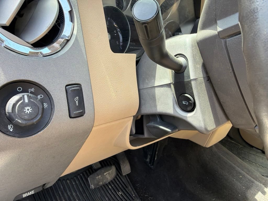 Used 2011 Ford F250 Lariat RWD image 16