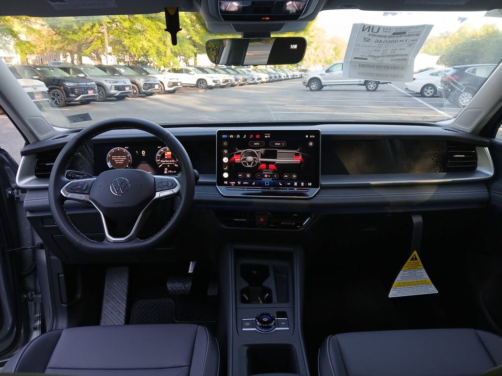 New 2026 Volkswagen Tiguan SE image 12