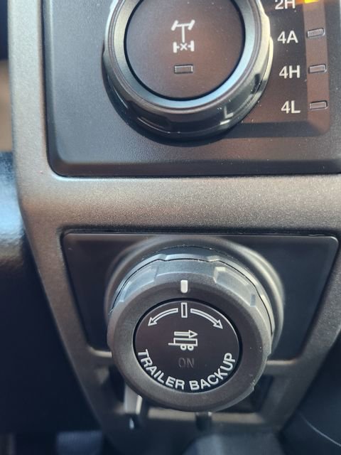 Used 2019 Ford F150 Raptor w/ Equipment Group 802A Luxury image 25