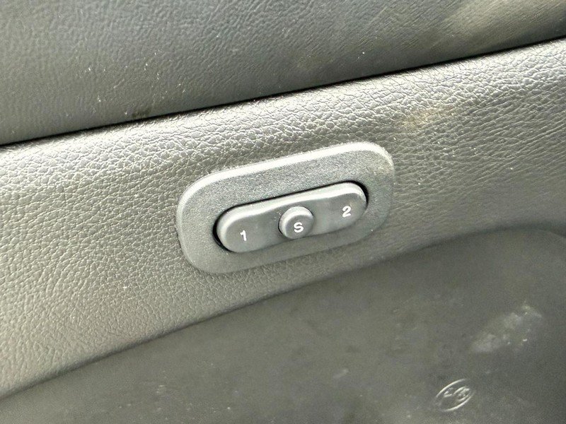 Used 2020 Jeep Grand Cherokee Limited AWD/4WD image 18