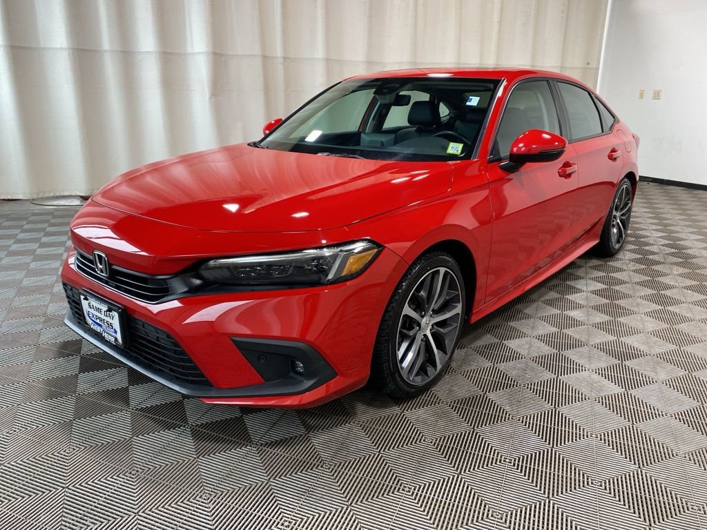 Used 2024 Honda Civic Touring image 3