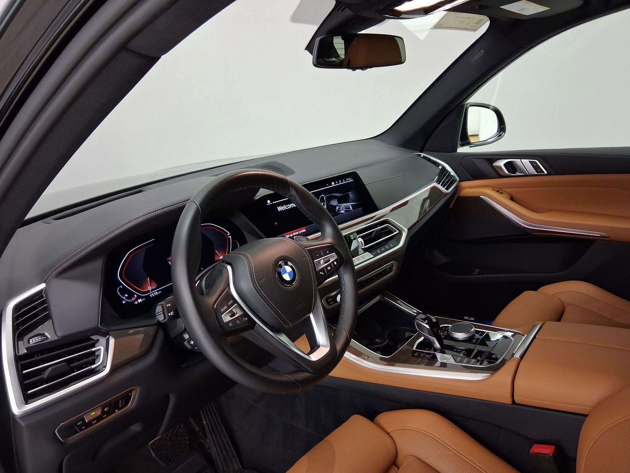 Certified 2023 BMW X5 sDrive40i w/ Premium Package image 2