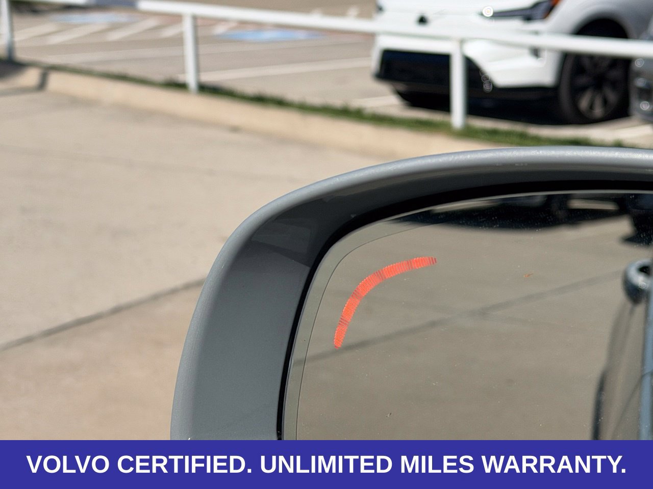 Certified 2026 Volvo XC90 B6 Plus AWD/4WD image 17