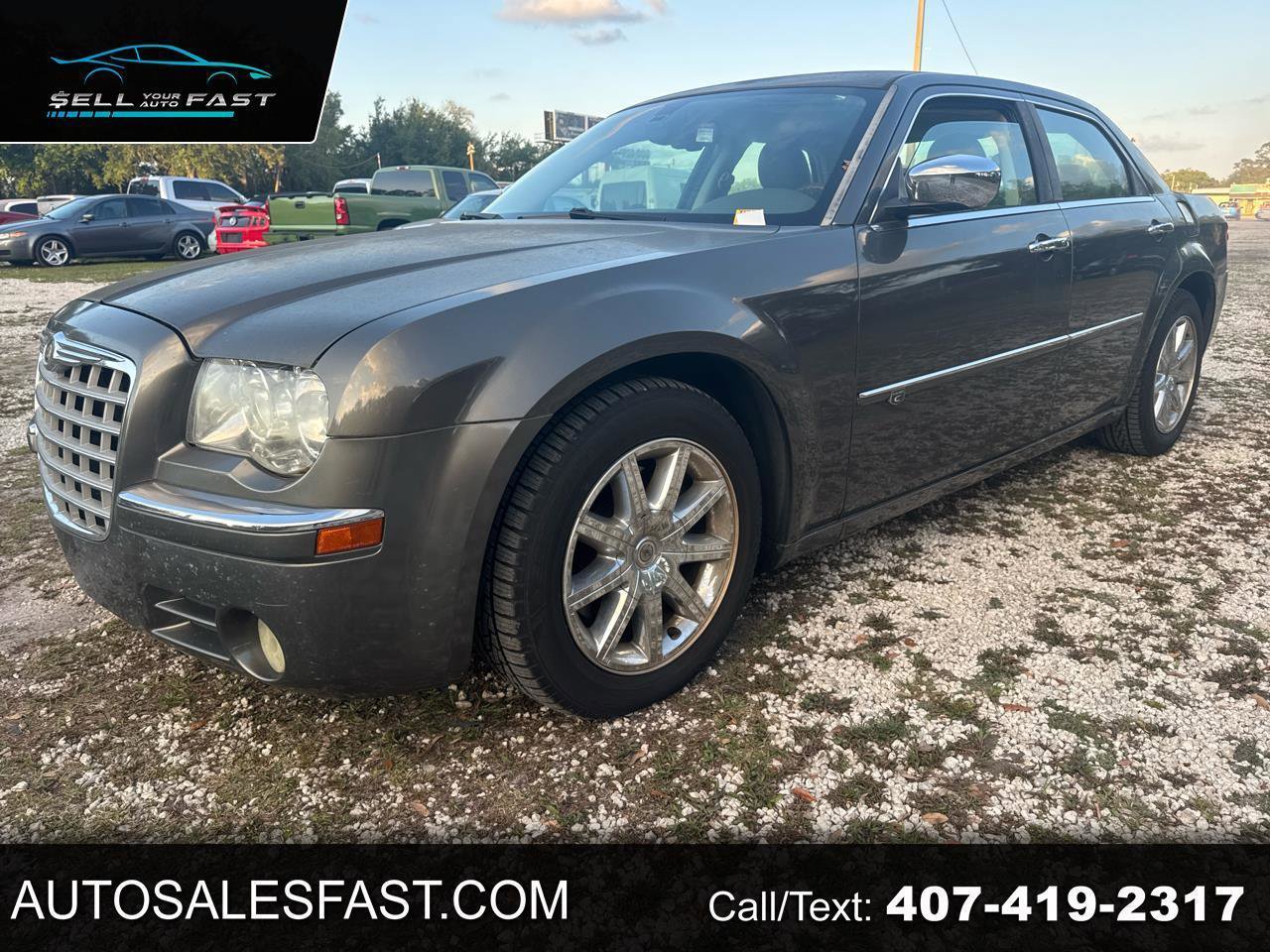 Used 2010 Chrysler 300 C w/ Luxury Group II RWD image 1