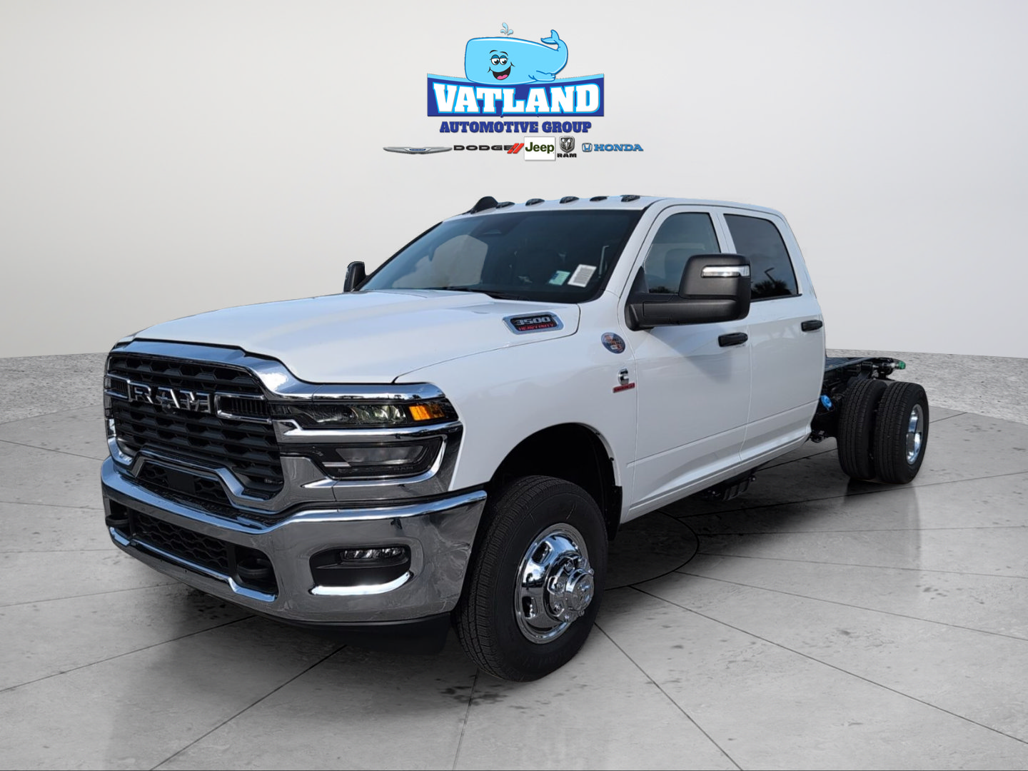 New 2026 RAM 3500 Tradesman w/ Chrome Appearance Group A AWD/4WD image 3