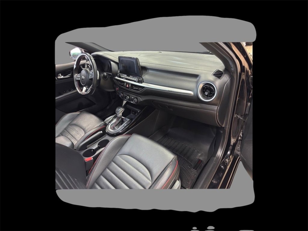 Used 2021 Kia Forte GT w/ GT2 Package image 6