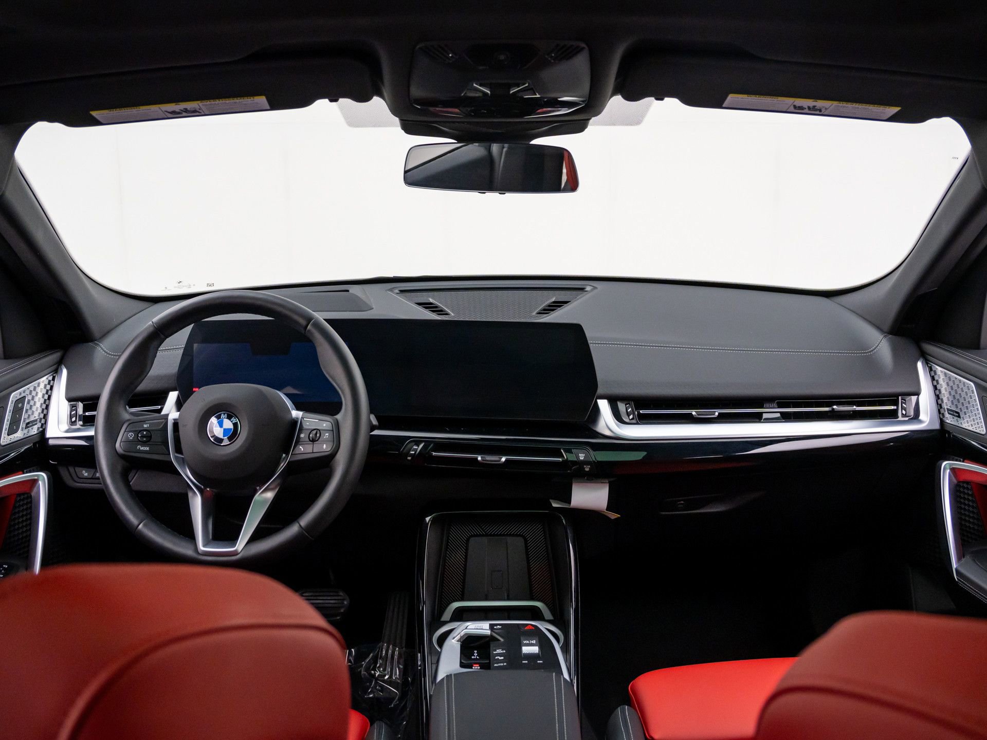Certified 2025 BMW X2 xDrive28i image 10