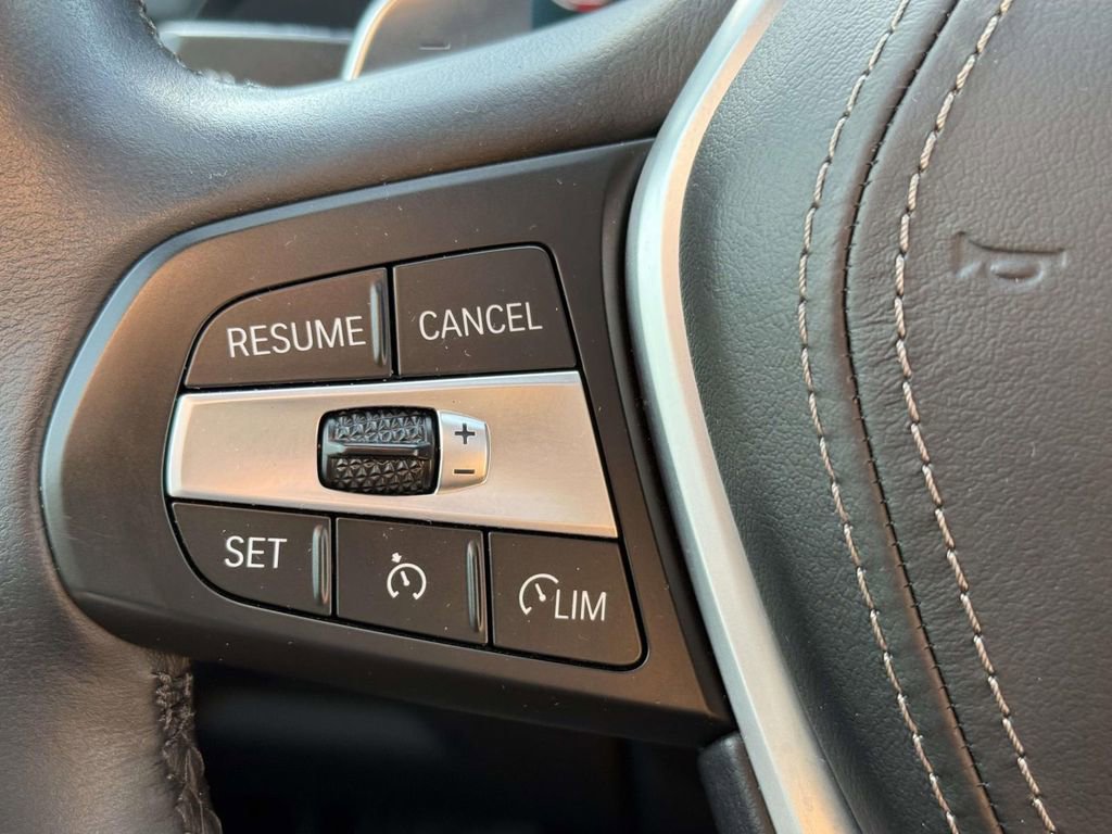 Used 2019 BMW X5 xDrive40i w/ Luxury Seating Package AWD/4WD image 22