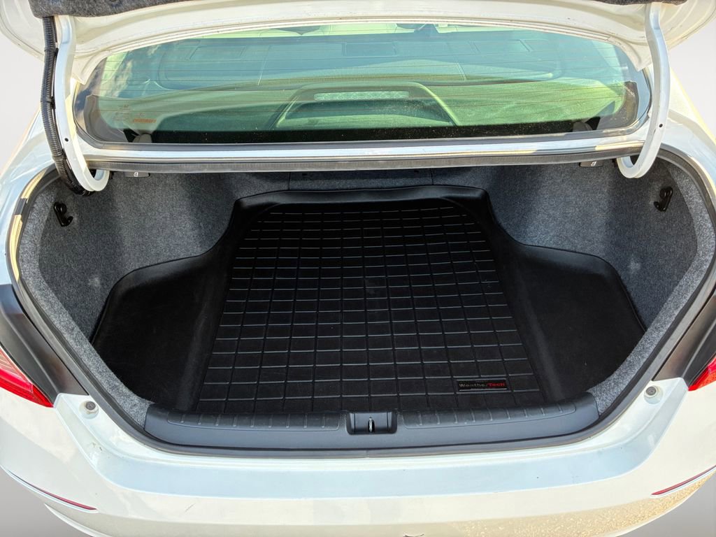 Used 2018 Honda Accord EX-L image 18