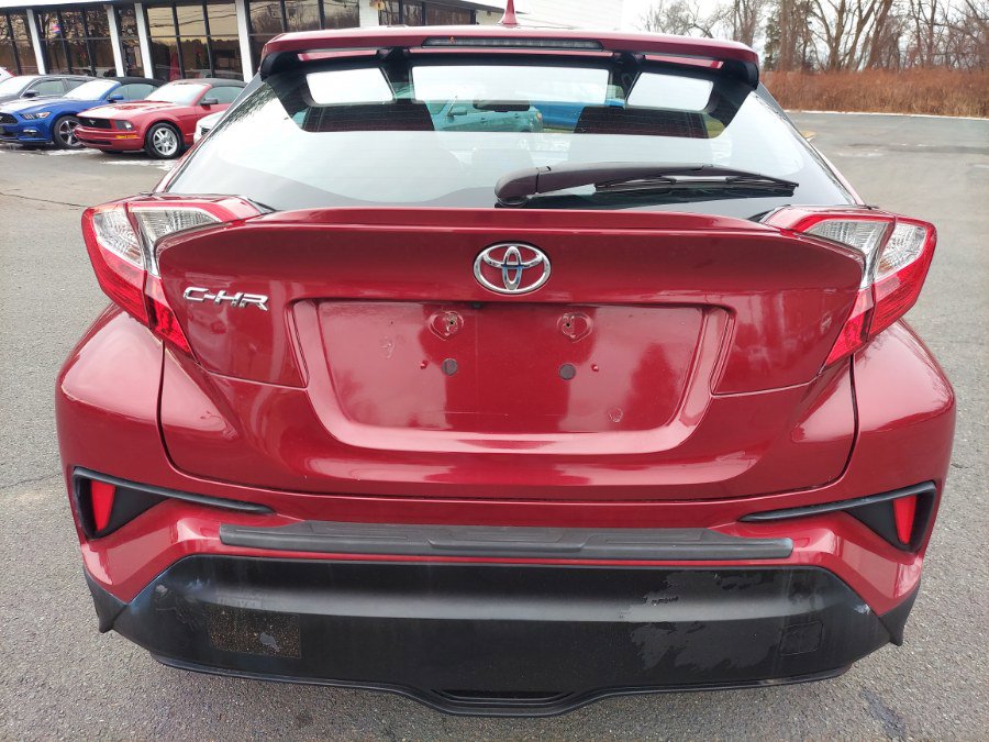 Used 2018 Toyota C-HR image 5