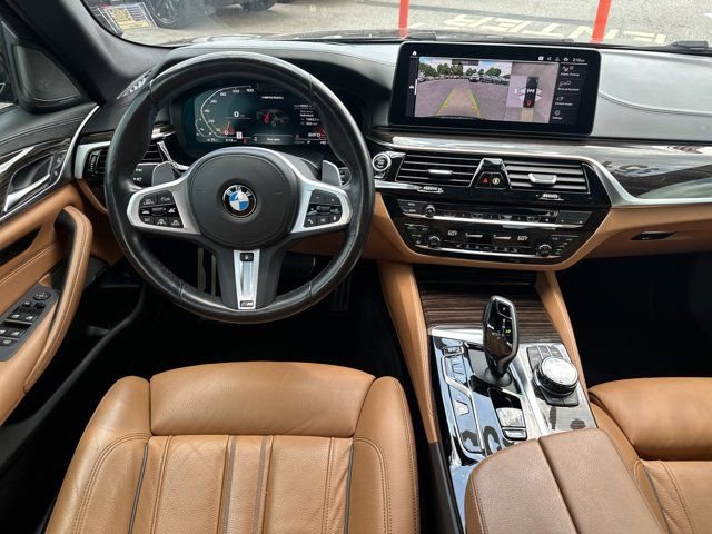 Used 2022 BMW M550i xDrive w/ Executive Package AWD/4WD image 25