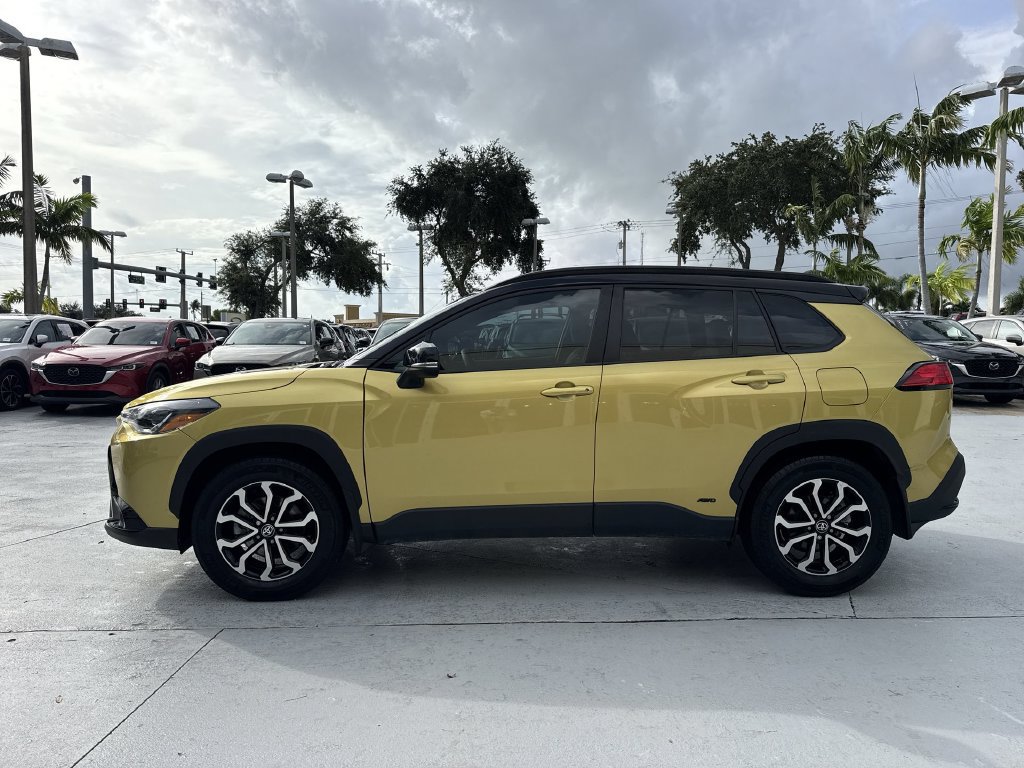 Used 2023 Toyota Corolla Cross AWD Hybrid w/ Moonroof Package image 27