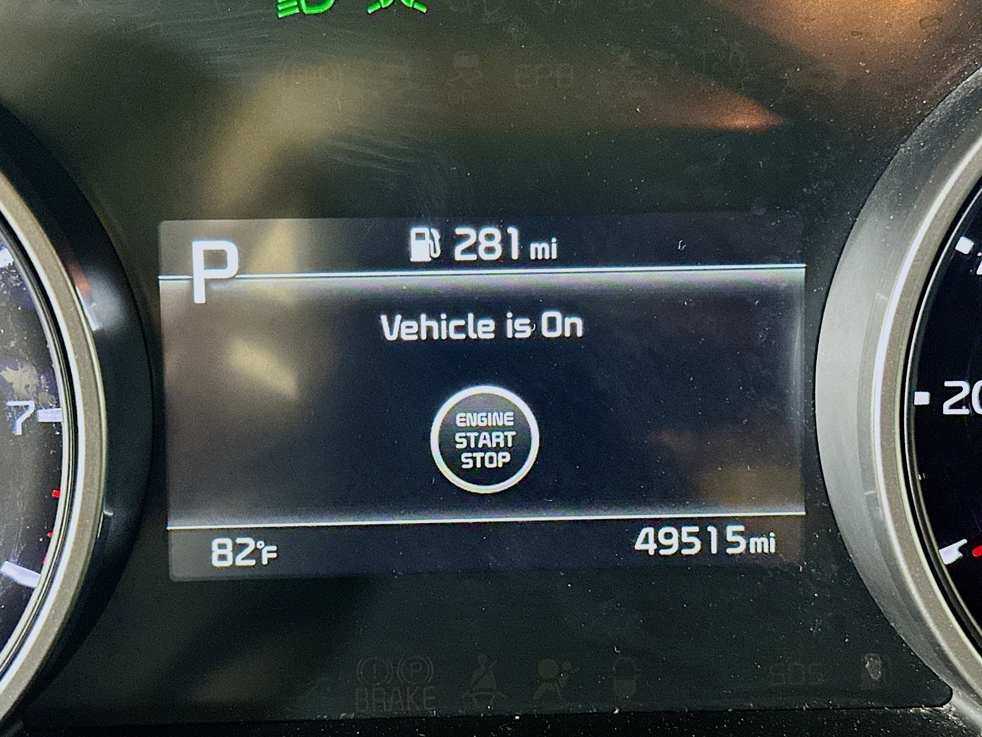 Used 2024 Kia Carnival LX image 19