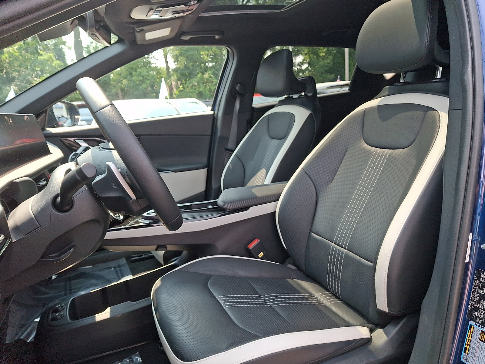 Certified 2023 Kia EV6 GT-Line AWD/4WD image 12