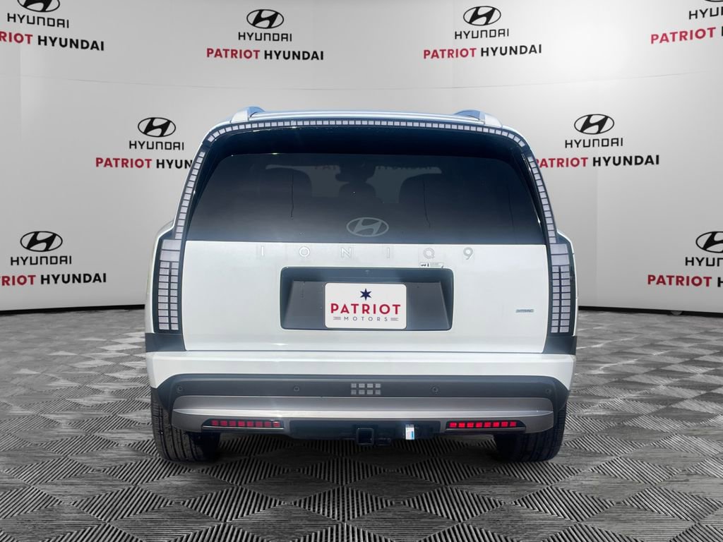 New 2026 Hyundai Ioniq 9 SE w/ Tow & Go Package image 6
