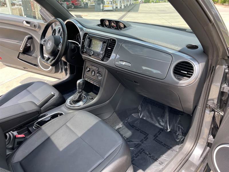 Used 2013 Volkswagen Beetle TDI FWD image 63
