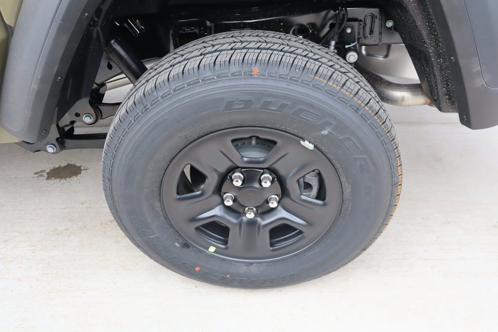 New 2026 Jeep Gladiator Sport image 17