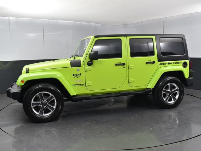 Used 2012 Jeep Wrangler Unlimited Sahara AWD/4WD image 5
