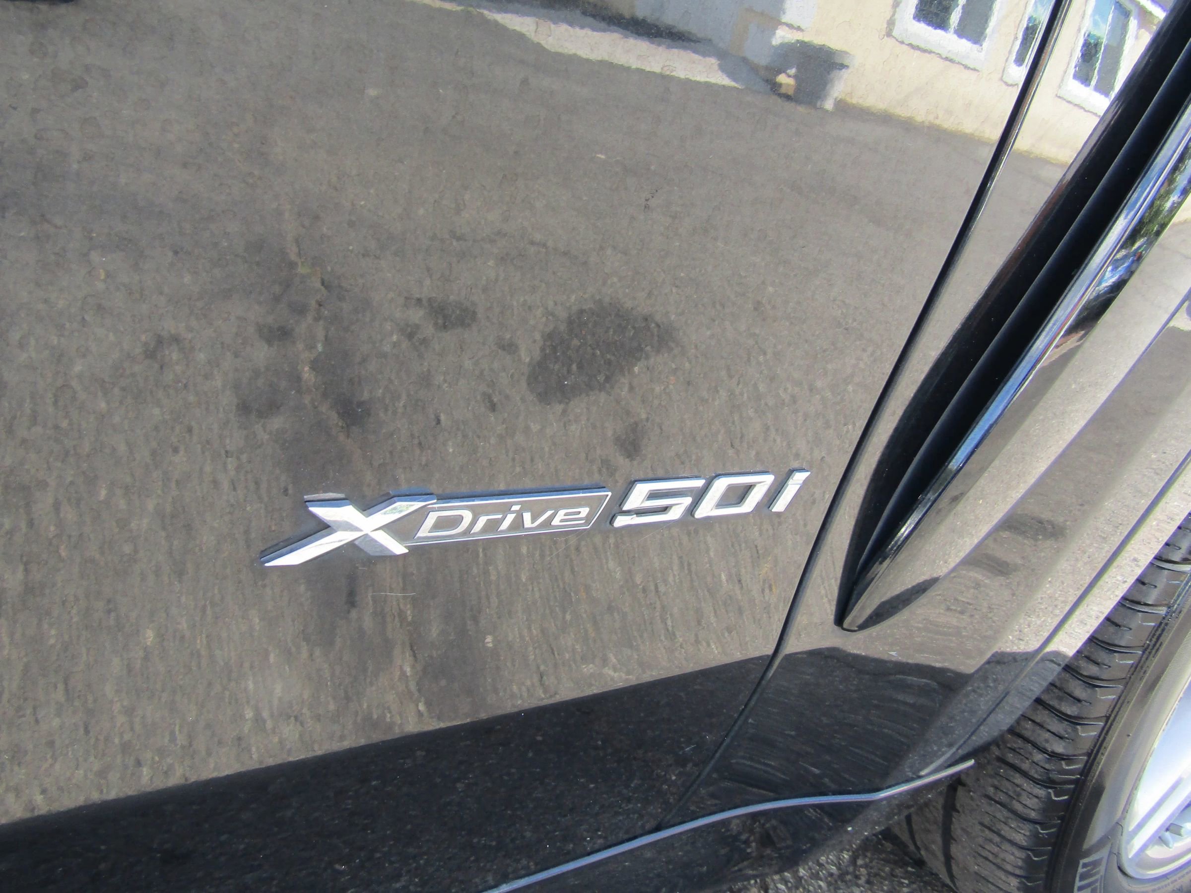 Used 2017 BMW X6 xDrive50i image 9