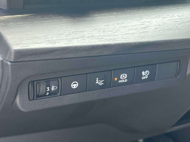 Certified 2024 Nissan Ariya AWD image 21