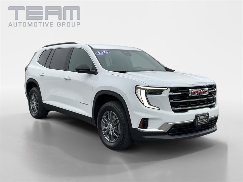 Used 2025 GMC Acadia Elevation image 1