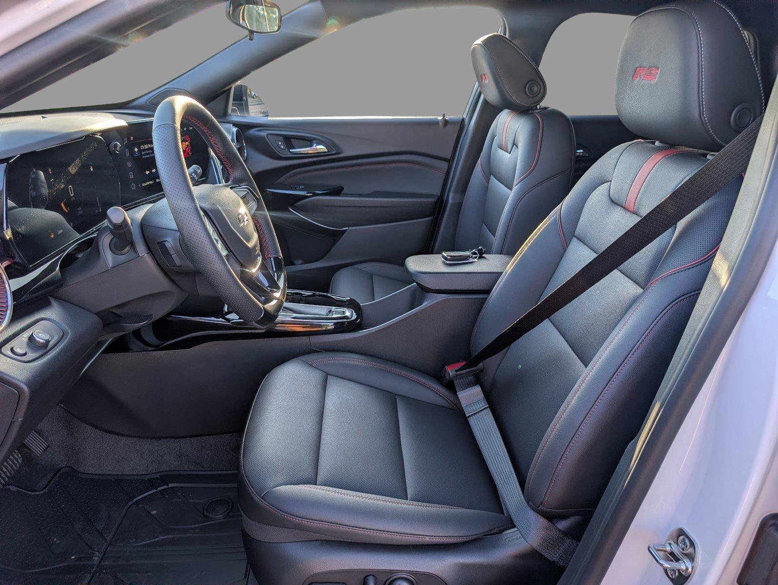 New 2026 Chevrolet Trax RS w/ Driver Confidence Package FWD image 16