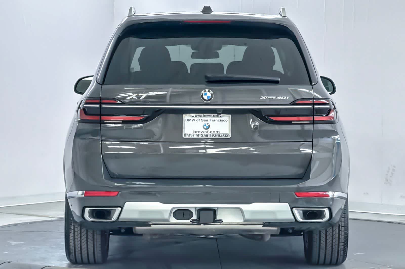 Used 2026 BMW X7 xDrive40i AWD/4WD image 7