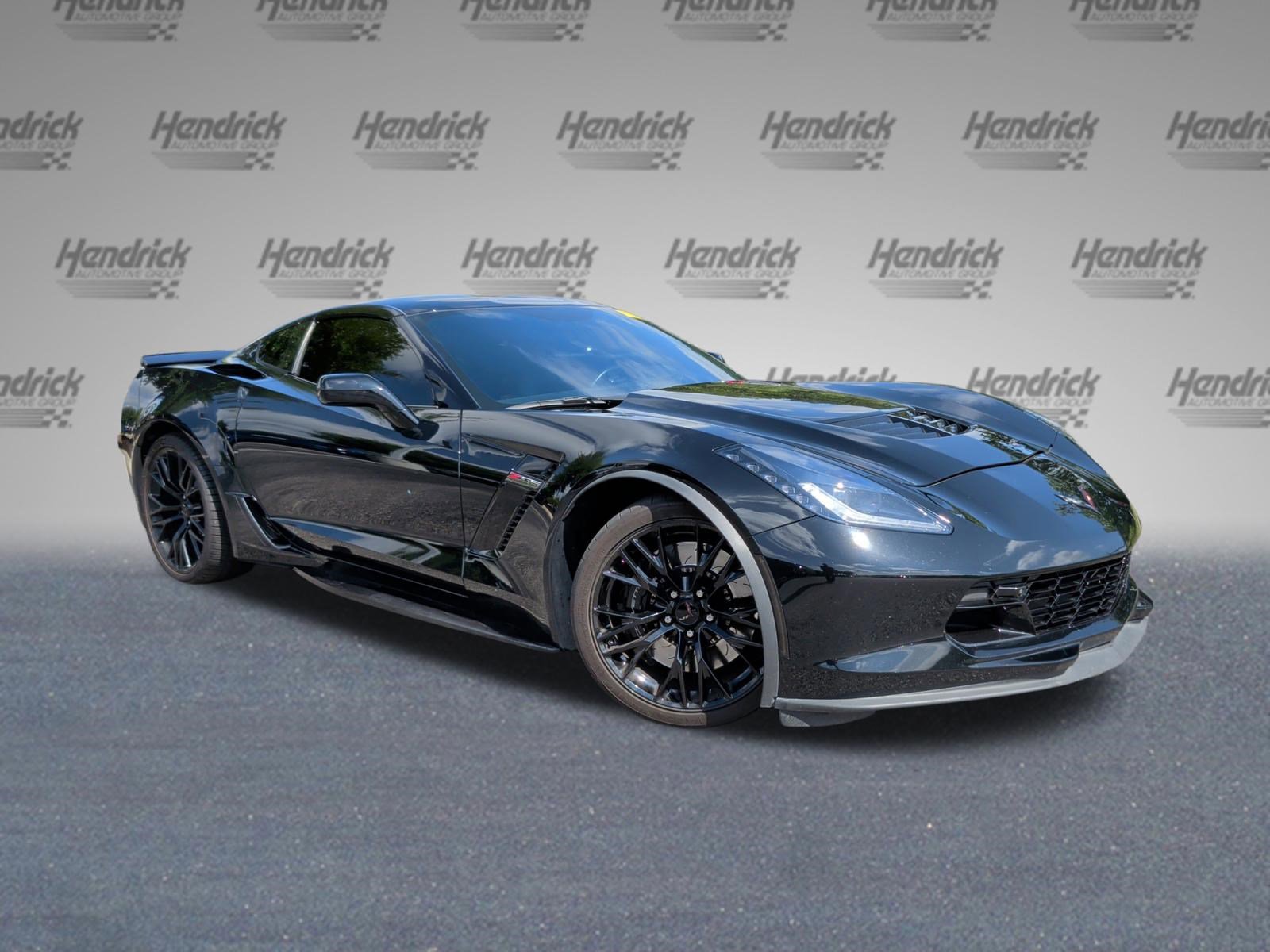 Used 2019 Chevrolet Corvette Z06 RWD image 2
