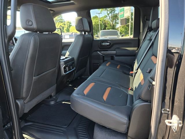 Used 2022 GMC Sierra 2500 AT4 w/ AT4 Premium Plus Package AWD/4WD image 11