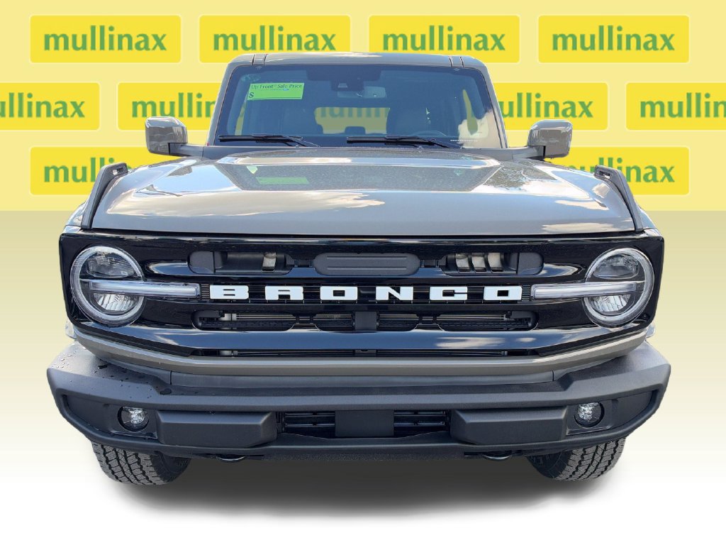 New 2026 Ford Bronco Outer Banks AWD/4WD image 12