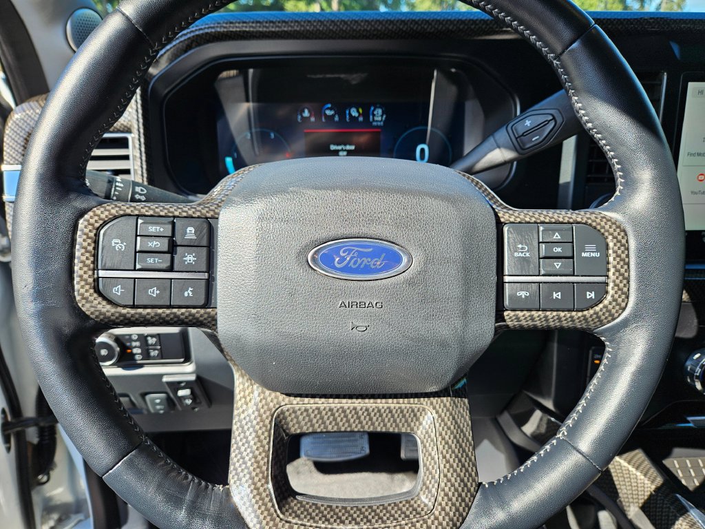 Used 2024 Ford F250 Lariat w/ Lariat Ultimate Package AWD/4WD image 28