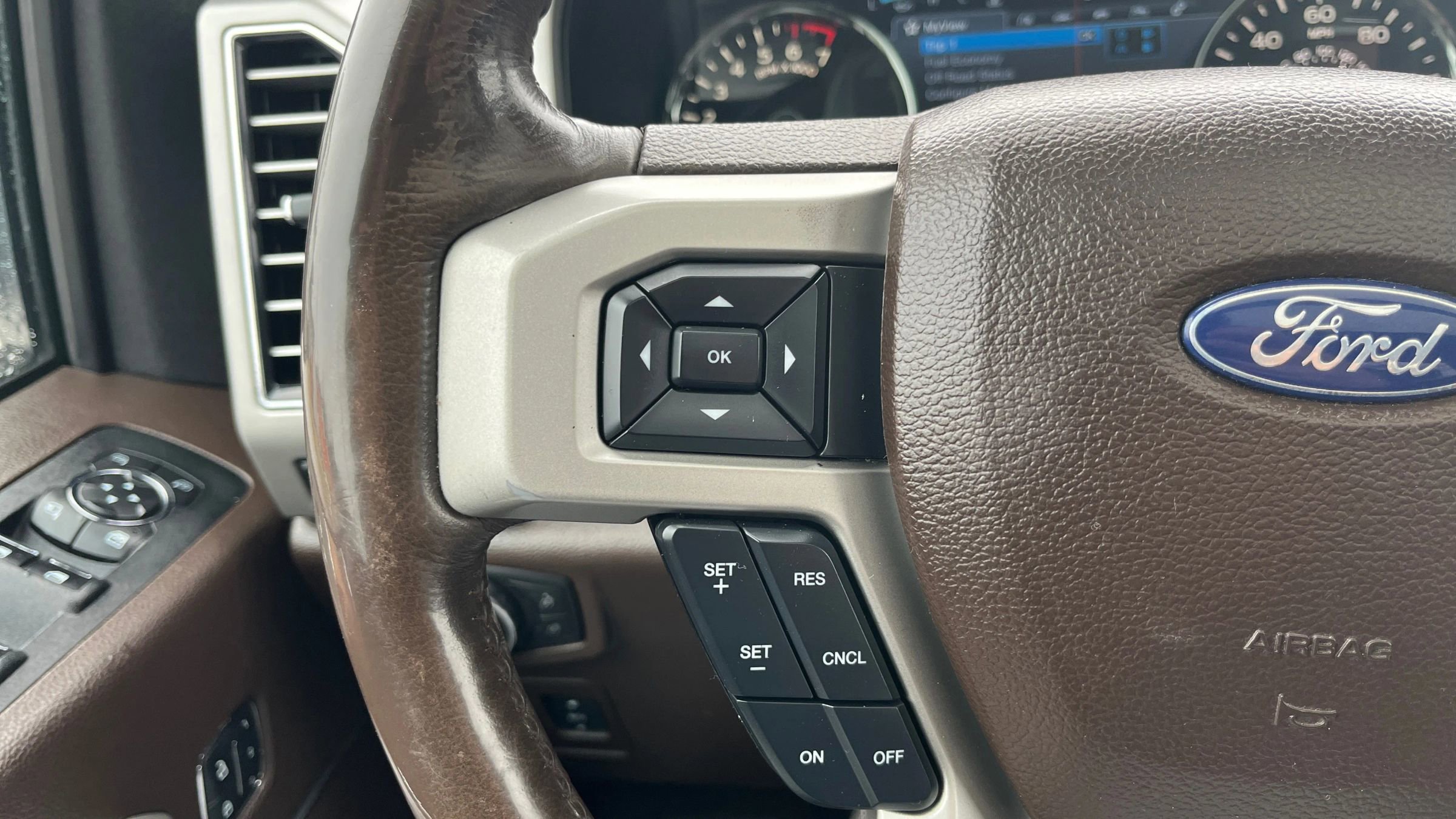 Used 2018 Ford F150 King Ranch w/ Trailer Tow Package image 27