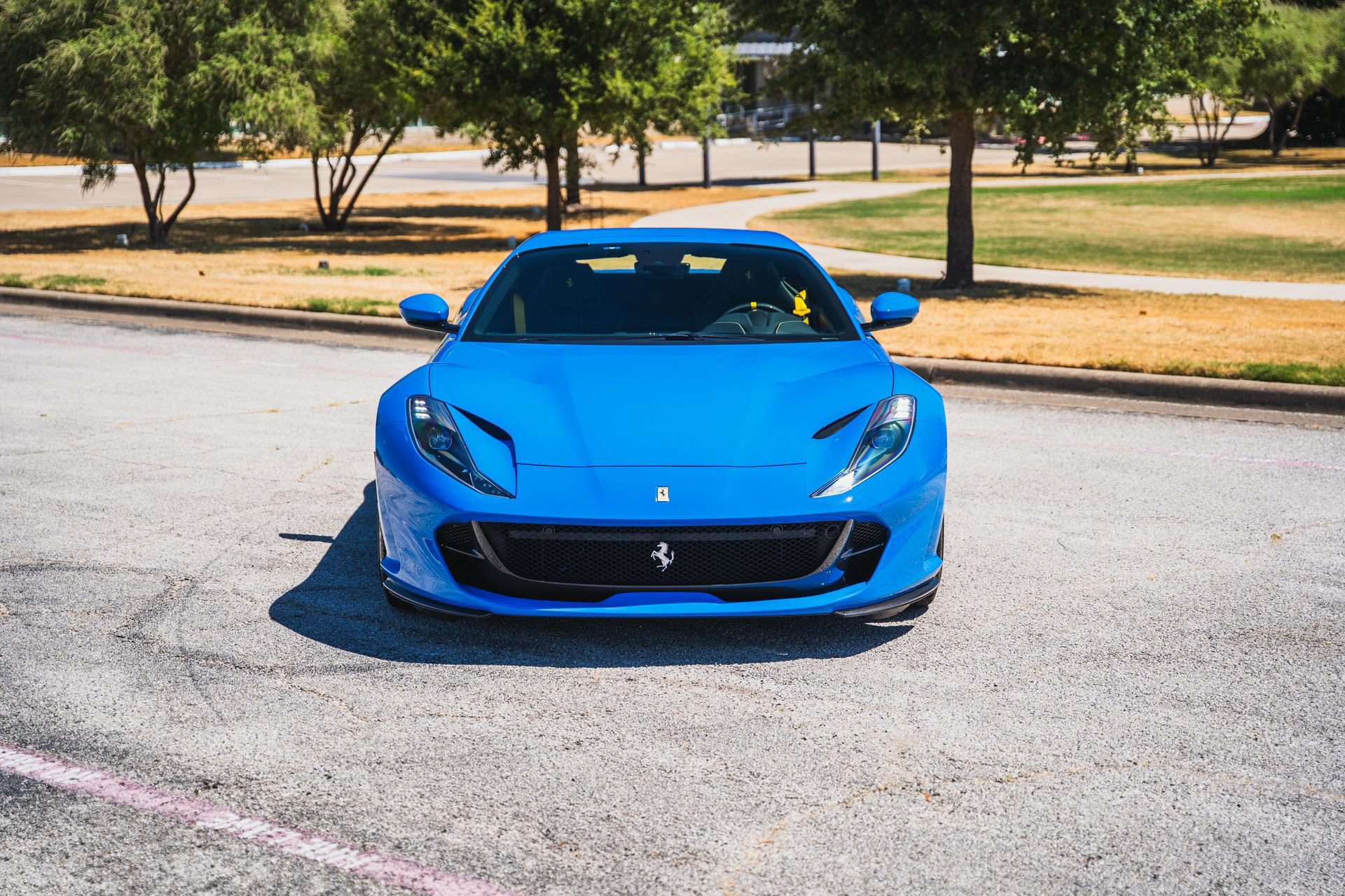 Used 2022 Ferrari 812 GTS RWD image 8