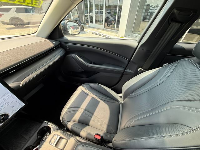 Used 2023 Ford Mustang Mach-E Premium image 24