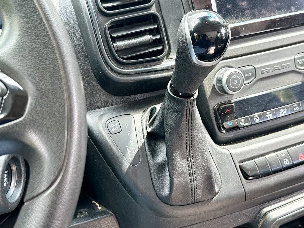 Used 2025 RAM ProMaster 2500 w/ Convenience Group FWD image 15