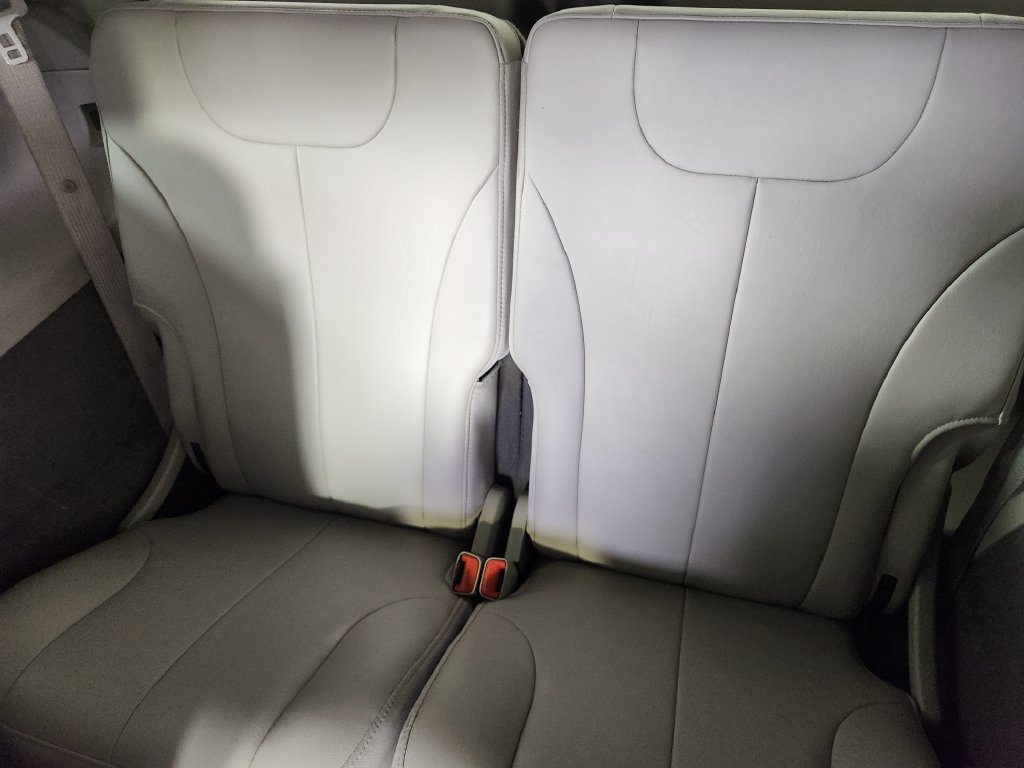Used 2005 Chrysler Pacifica Touring AWD/4WD image 15